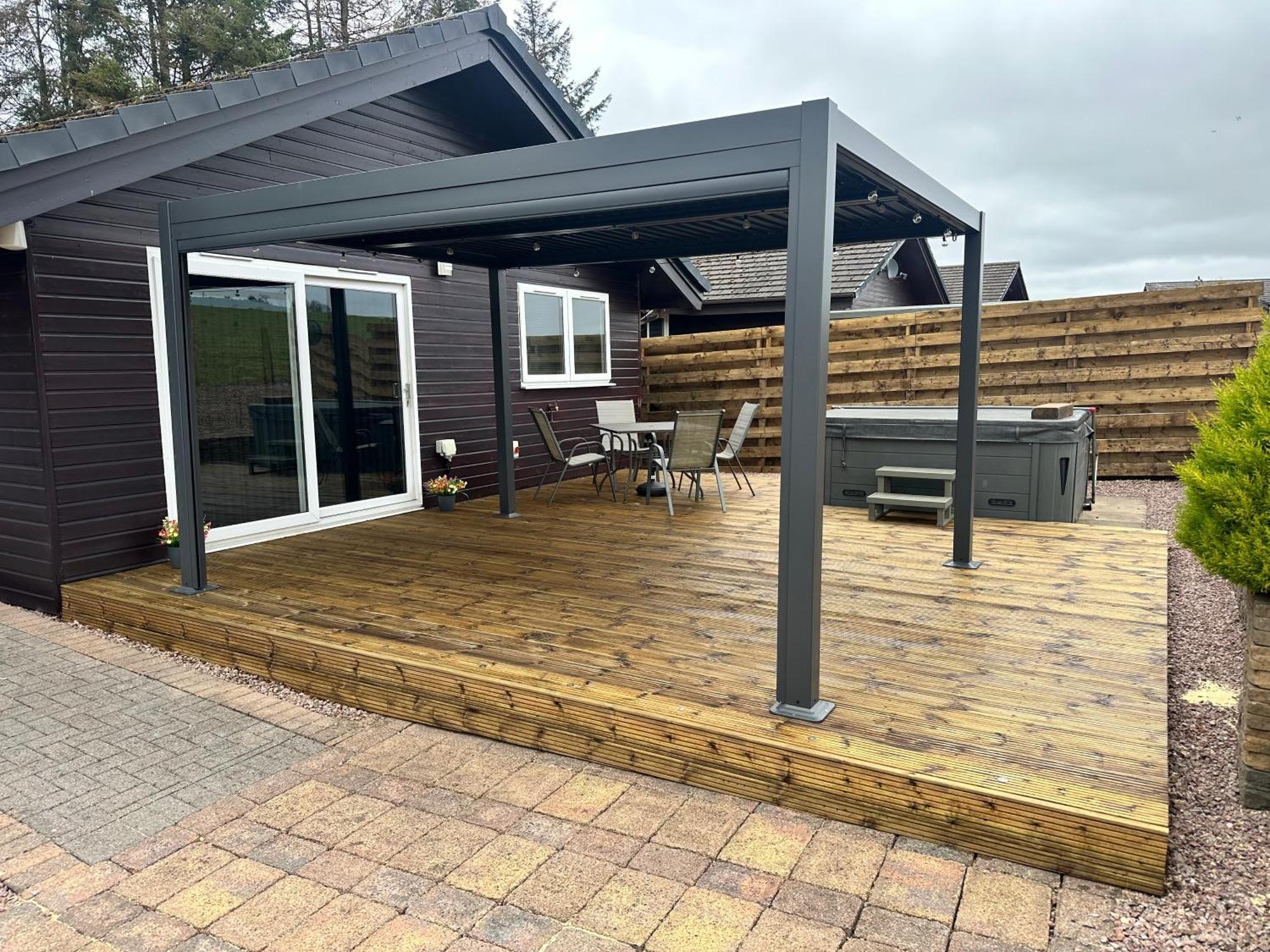 Lodge Woodburn